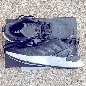 New, never worn black adidas boost